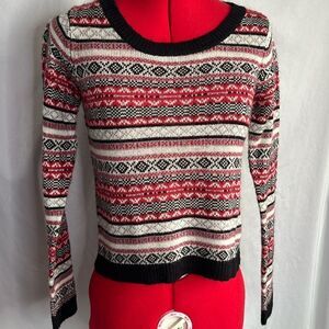 XS131 Dex long sleeve crew neck sweater